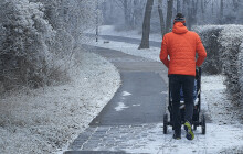 Ukradené nože schoval do kočárku. Zastavila ho ostraha