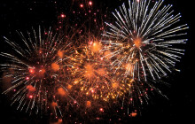 Jak správně manipulovat s pyrotechnikou? Mějte bezpečný Silvestr