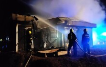 Hasiči zasahují u požáru rodinného domku na Přerovsku