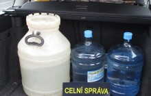 Nelegální alkohol neunikl olomouckým celníkům