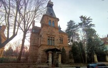 Zapomenuté stavby: Významná architektonická památka v centru města stále chátrá