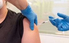 Na Valentýna vakcínu. Do Uničova přijede mobilní očkovací tým