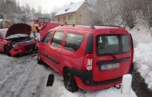 Hromadná havárie na Šumpersku. Řidička podcenila počasí a své schopnosti