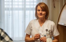 Sestřička z olomoucké nemocnice soutěží o titul Sestra roku. Pomůžete jí zvítězit?