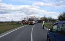 Tragickou nehodu u Příkaz vyšetřují policisté. Hledají případné svědky