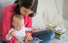 Matky, maminky i mámy dnes slaví. Proč zrovna 8. května?