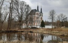 Obnova Staré Vody pokračuje. Skauti o zaniklou obec pečují čtvrt století