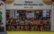 V centru Olomouce startuje v sobotu půlmaraton, přinese dopravní omezení