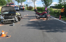 Motocyklisti versus řidiči osobáků. O víkendu se bouralo na Jesenicku