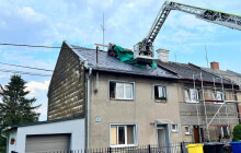 VIDEO: V Moravském Berouně padaly kroupy. Zasahuje 10 jednotek hasičů