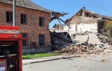 V troskách domu v Olšanech hasiči našli bezvládné tělo. Policie zná jeho totožnost