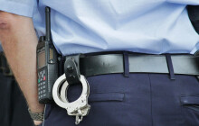 Jízdu na babetě zakončil v příkopě. Bez dokladů, zato s alkoholem