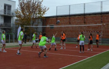 Oprava hřiště je u konce. Využívat jej bude škola i veřejnost