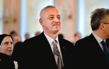 Každý příští prezident bude lepší než Zeman, uvedl Suchánek. Na předávání vyznamenání nejede