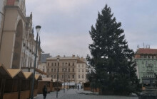 Krampusáci, ruské kolo i Bára Basiková. Jaký program nabídnou vánoční trhy?