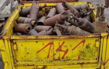 Výbušné překvapení ve sběrném dvoře. V kontejnerech čekalo 150 kusů munice