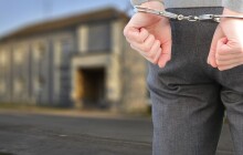 Další vražedný pokus na Šumpersku. Muž zaútočil na dva seniory