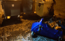 Kontejnery na papír nepřežily útok neznámého žháře v centru Olomouce