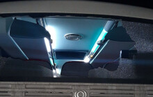 Jeden kámen způsobil škodu za třicet tisíc korun. Policie hledá vandala