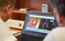 Novinka umí navigovat lékaře až k plicnímu ložisku. Při endoskopii pomůže 3D mapa