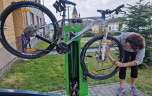 Šroubovák i pumpička. Litovel nabízí samoobslužný cykloservis