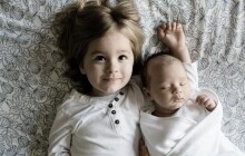 Organizace Náruč dětem pomáhá pěstounům. Na podporu rodin pořádá veselici