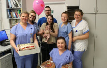 Highlighty týdne: Miminko vážící 395 gramů. U Šternberka vyrostla unikátní smyslová zahrada