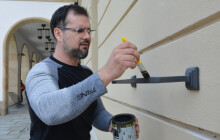 Stará míra v novém provedení. Změřte si olomoucký loket