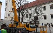 Město opravilo zámeckou věž. Návštěvníci se opět dostanou i do zahrady