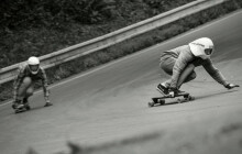 Šternberský kopec obsadí jezdci. Ecce Homo Freeride láká longboardisty už podvanácté