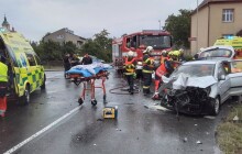 Vážná nehoda v Dubu nad Moravou. Na místě byl i vrtulník