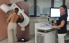 Nový 3D mamograf na MAMMACENTRU Olomouc. V čem pomáha?