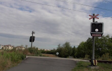 Vlak srazil chodce na přejezdu. Na místě zemřel