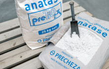 Precheza se letos kvůli slabší poptávce potýká s poklesem tržeb