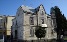 Zapomenuté stavby: Chátrající Sochovu vilu chce stát prodat. Litovel o památku zájem nemá