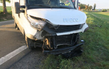 Řidič dodávky boural na Šumpersku. Škodu vyčíslili na 200 tisíc