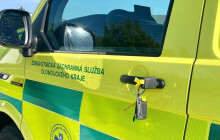 Záchranáři dostanou nové sanitky. Dalších devět získají na jaře