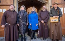 VIDEO: Bleší trh u Kapucínů končí. Podařilo se vybrat téměř 100 tisíc korun