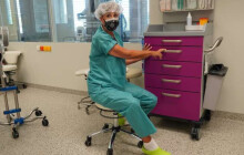 Nastoupila po škole a už zůstala. Věra Šimková si plní zdravotnický sen už 40 let