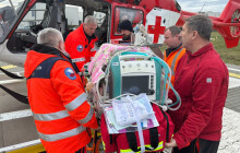 Životy miminek zachraňuje už rok. Letecký inkubátor zatím pomohl třem dětem