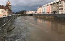 Třetí povodňový stupeň v Moravičanech. Řeky se vylévají z koryt na několika místech v kraji