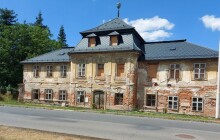 Zapomenuté stavby: Nejstarší manufaktura na manšestr mimo Británii je v Šumperku. Co ji čeká?