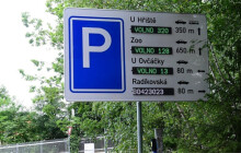 Parkovací systém u zoo už funguje naplno. Za kolik zaparkujete?