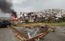 Ničivé tornádo na jihu Moravy zpustošilo několik obcí. Nejezděte do zasažených míst, varují hasiči i města