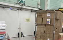 Hasiči zjistili nedostatky v únikových cestách z prodejen. Je jich přes tisíc