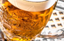 ANKETA: Suchý únor a drahé pivo? Kolik toho vypijí Olomoučané
