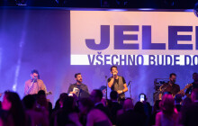 Zářivý ples plný hvězd! Omega Olomoucký ples roztančili Jeleni, Debbi nebo No Mercy