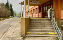 Natáčel si mě ve sprše, vedení nereaguje, tvrdí studenti. Zavedeme ostrahu, slibuje univerzita