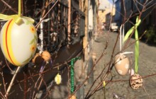 FOTOREPORT: Šemberka je zase Velikonoční. Pěkná tradice, říká jedna z návštěvnic uličky