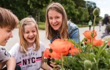 Kroužky, lyžák i doučování na přijímačky. Na to vše mohou rodiče získat podporu od města